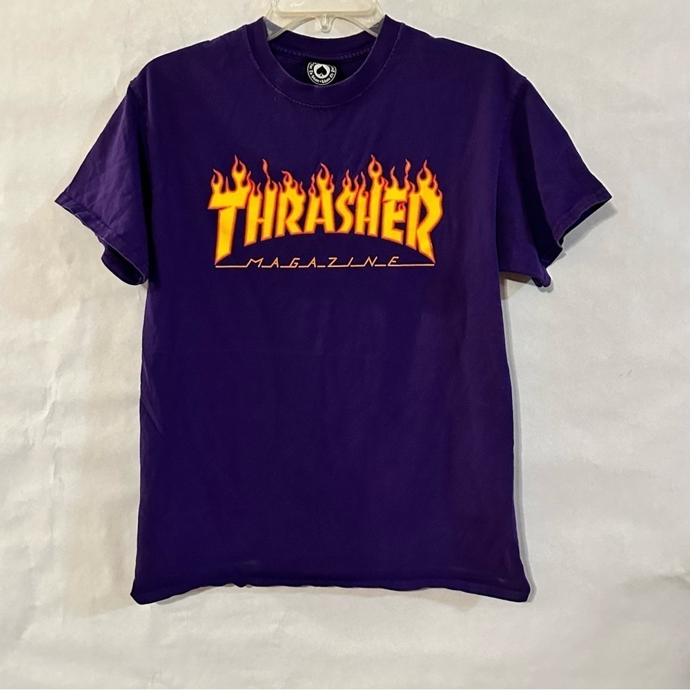 Thrasher Skateboards Men's Purple T-Shirt Medium
